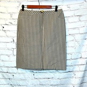 Worth Gray Cream Striped Gold Button Straight Skirt Size 6 Excellent Condition